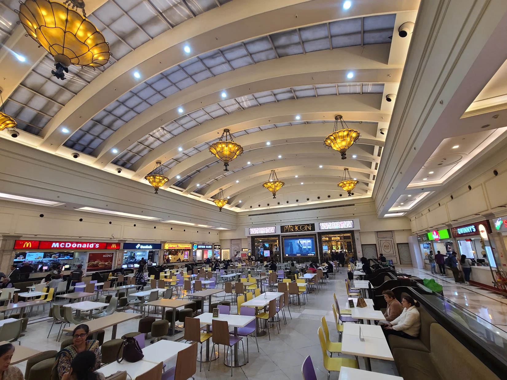 DLF Food Court